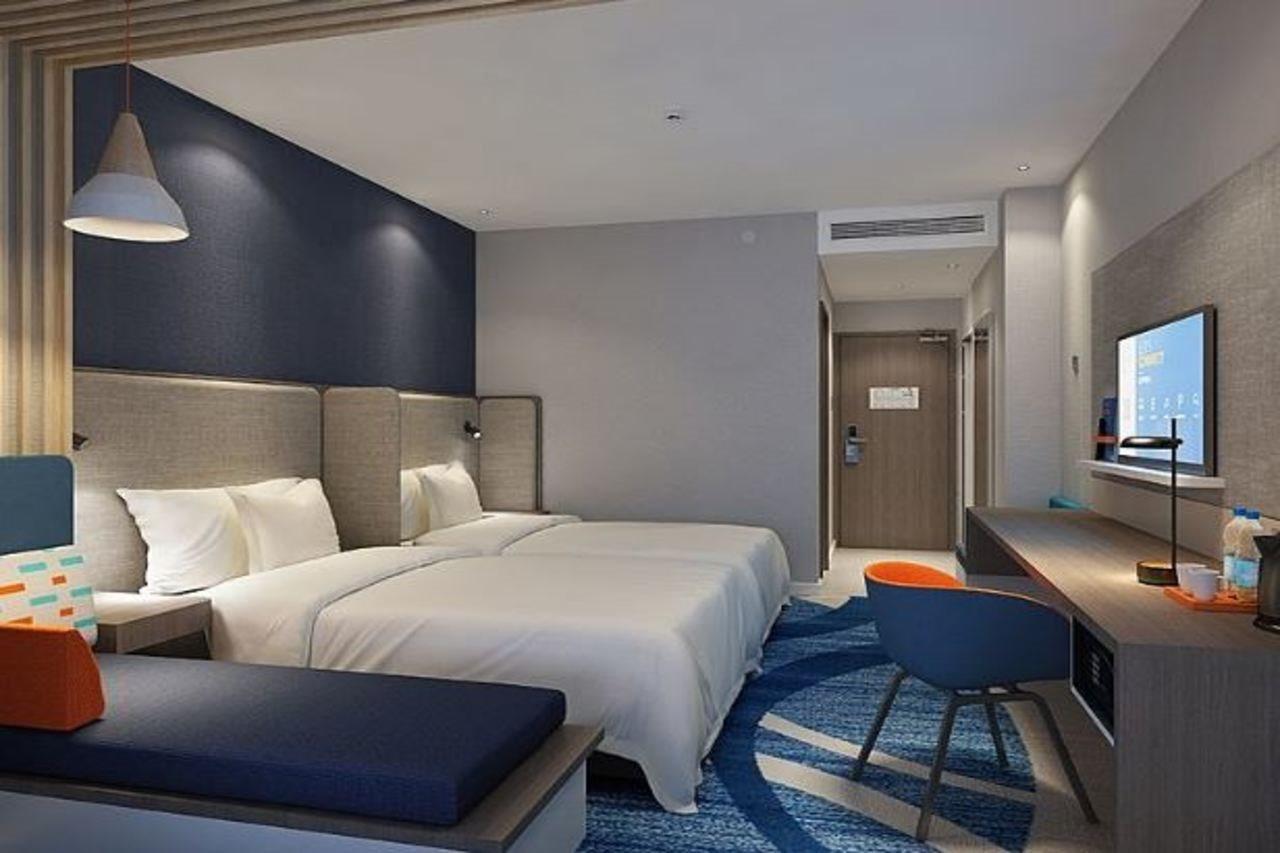 Holiday Inn Express Jinan Jingshi Road, An Ihg Hotel Exteriér fotografie